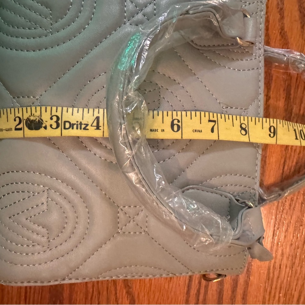 Valentino Orlandi Quilted Bag in Gray Vegan Leather w Guitar Crossbody Strap - Picture 12 of 16